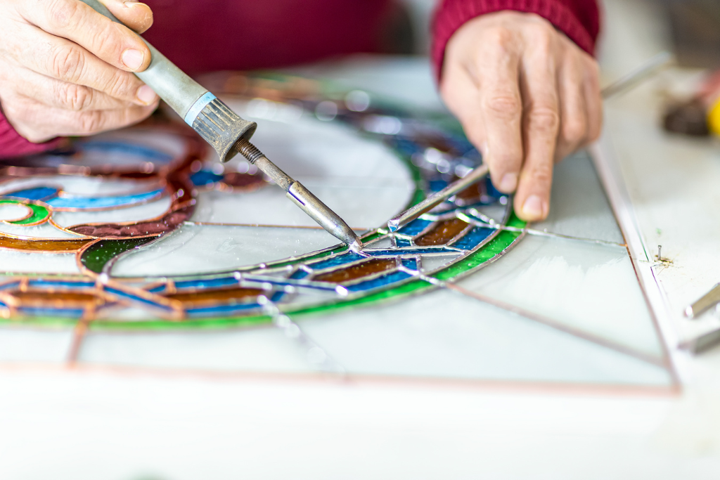 la formation pour devenir vitrailliste